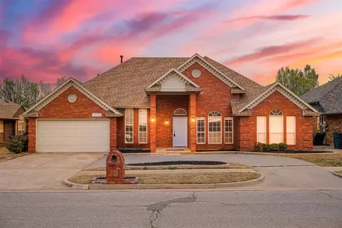 12100 Skyway Ave, Oklahoma City, OK 73162