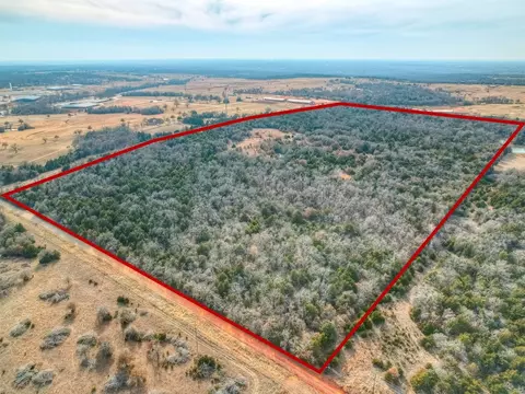 S Post Road, Guthrie, OK 73044