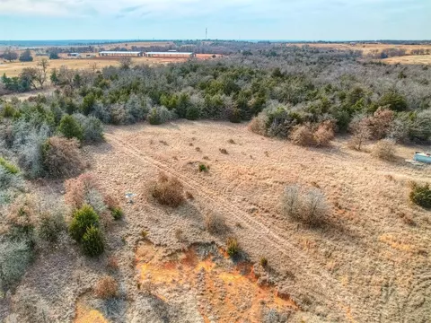 S Post Road, Guthrie, OK 73044 photo 18