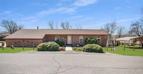 502 W Enterprise Ave, Sayre, OK 73662