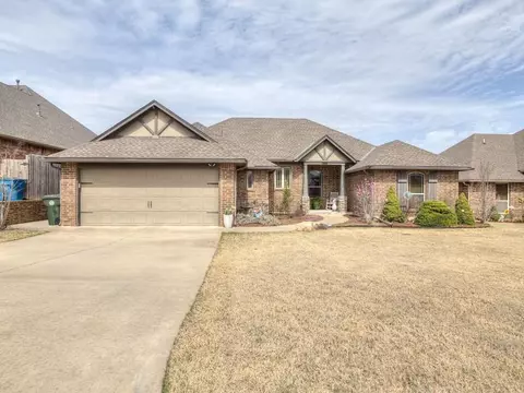 10821 Sara Ct, Oklahoma City, OK 73130
