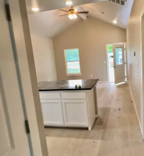 222 N 13th St, Perry, OK 73077 photo 3