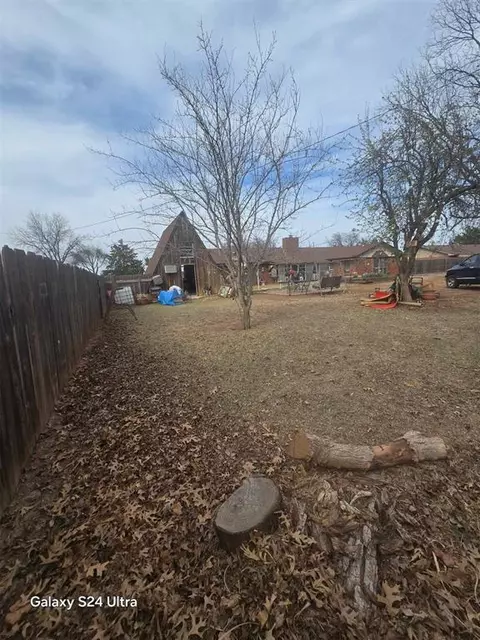 506 E Oklahoma St, Walters, OK 73572 photo 25