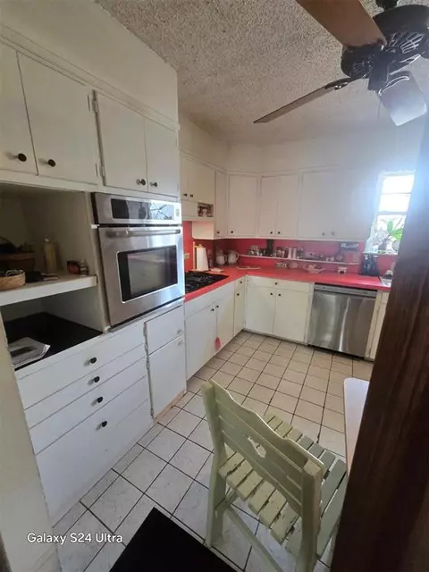 506 E Oklahoma St, Walters, OK 73572 photo 10