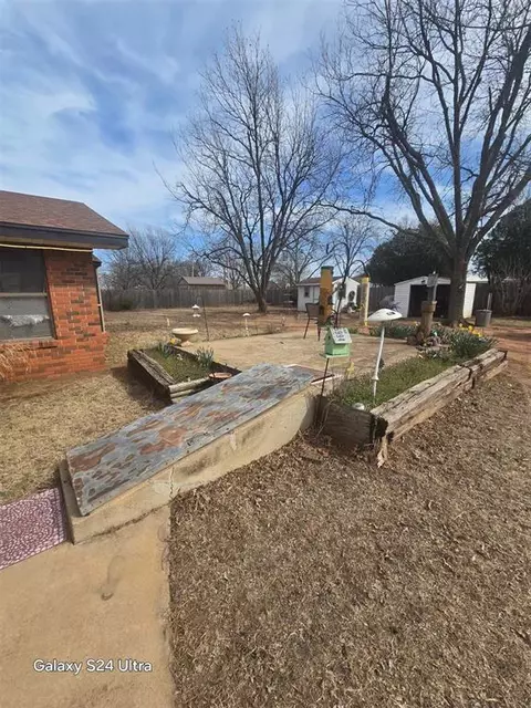 506 E Oklahoma St, Walters, OK 73572 photo 30