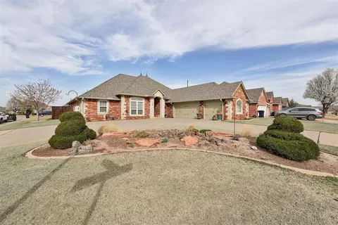 15201 Himalaya Rdg, Edmond, OK 73013
