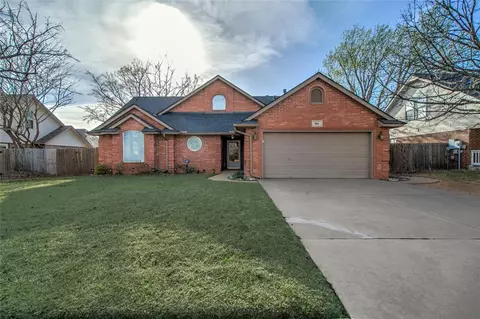 901 Jannas Trl, Edmond, OK 73012