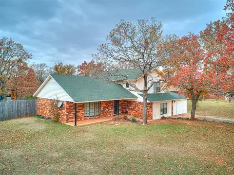 119 Key Dr, Wellston, OK 74881