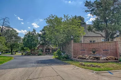 2521 Mcgee Dr #5, Norman, OK 73072