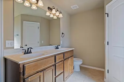 4504 Brooklyn Ave, Moore, OK 73160 photo 23