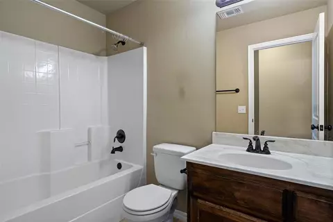 4504 Brooklyn Ave, Moore, OK 73160 photo 15