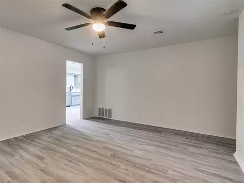 7600 NW 28th St, Bethany, OK 73008 photo 5