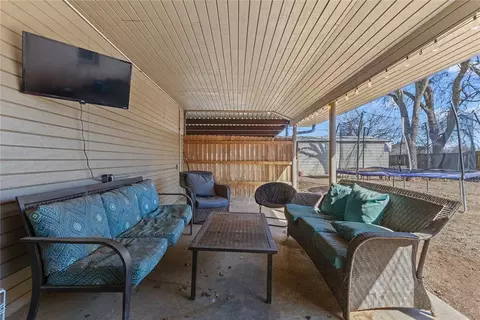 613 N Main St, Thomas, OK 73669 photo 29