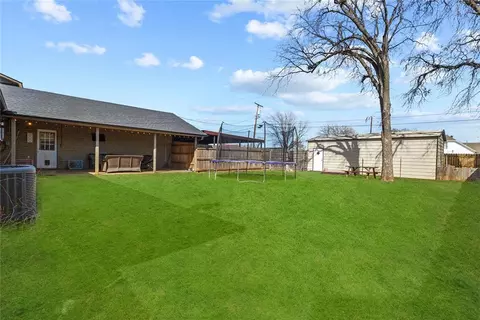 613 N Main St, Thomas, OK 73669 photo 31