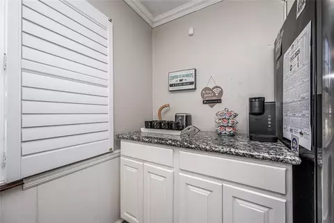 Kitchen - 7609 NW 38th St, Bethany, OK 73008 photo 3 of 4