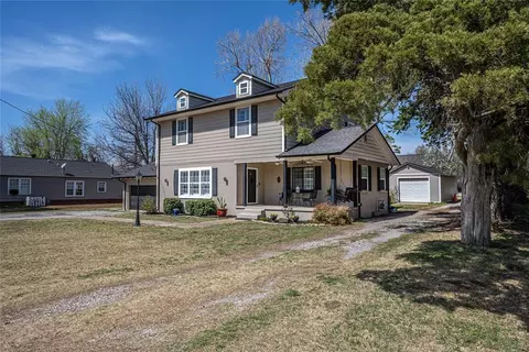 Exterior - 7609 NW 38th St, Bethany, OK 73008 photo 2 of 8