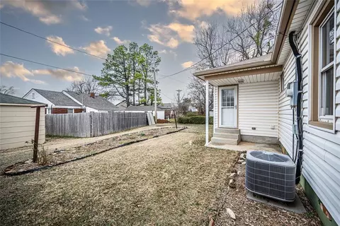 406 E 6th St, Edmond, OK 73034 photo 28