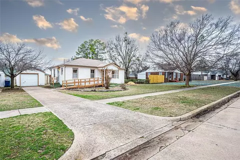 406 E 6th St, Edmond, OK 73034 photo 2