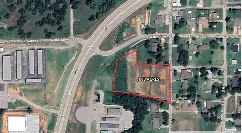 117 S Jefferson Ave, Blanchard, OK 73010