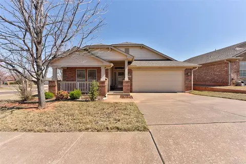 3125 Queenston Ave, Norman, OK 73071