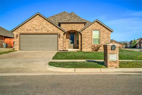3516 Canton Trl, Yukon, OK 73099