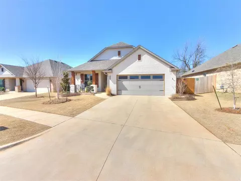 201 Carat Dr, Yukon, OK 73099