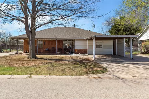 1717 Elm Dr, Del City, OK 73115