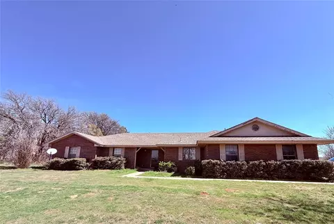 7151 County Road 1140, Lookeba, OK 73053