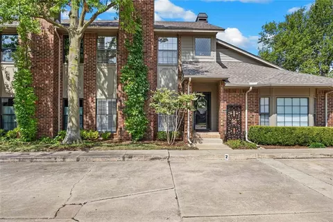 6204 Waterford Blvd #2B, Oklahoma City, OK 73118