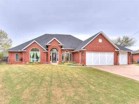 105 Mcsha Pl, Norman, OK 73072
