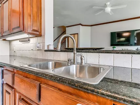 105 Mcsha Pl, Norman, OK 73072 photo 11