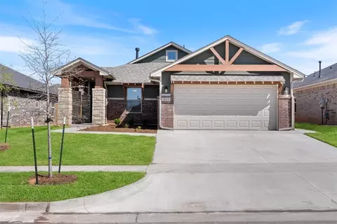 3805 NW 176th St, Edmond, OK 73012