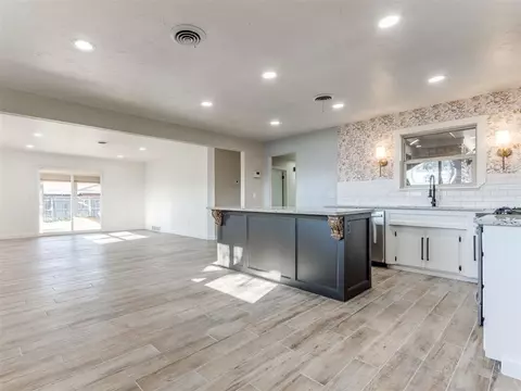 2821 Kerry Ln, Oklahoma City, OK 73120