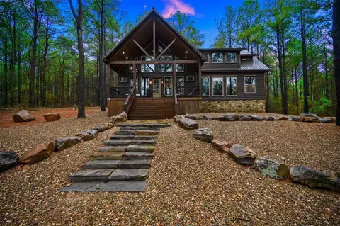 195 Eagle Nest Ln, Broken Bow, OK 74728