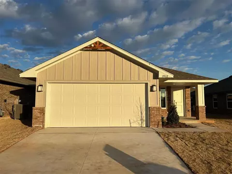 19908 Stovall Dr, Edmond, OK 73012