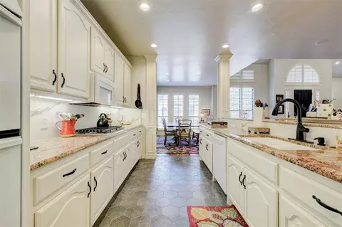 337 Millbrook Dr, Norman, OK 73072 photo 23