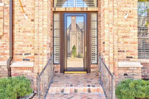 337 Millbrook Dr, Norman, OK 73072 photo 3