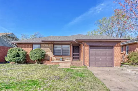 1324 Dorchester Dr, Norman, OK 73069