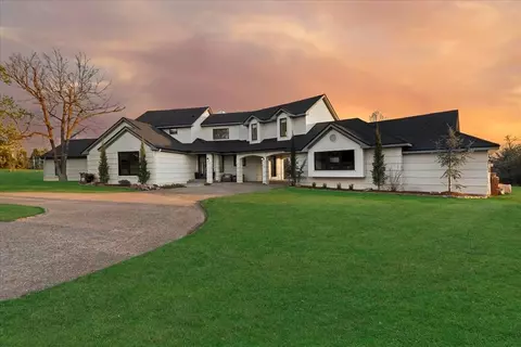 4200 Depel Dr, Edmond, OK 73034