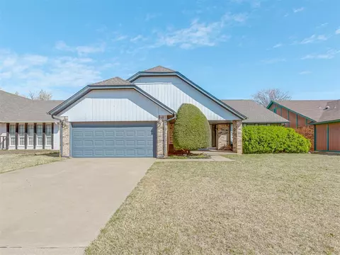 8329 NW 111th St, Oklahoma City, OK 73162