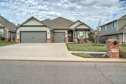 4941 Crater Lake Dr, Edmond, OK 73025