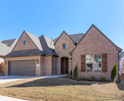 15704 Flora Ave, Edmond, OK 73013