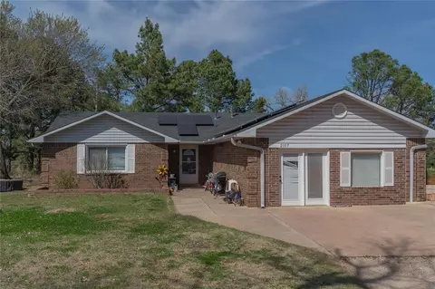 2107 NE 156th Ave, Norman, OK 73026