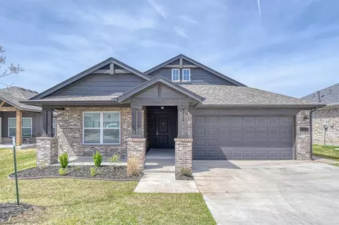 13605 Grass Plain Ave, Yukon, OK 73099