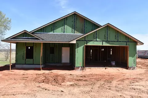 412 S Dogwood St, Luther, OK 73054