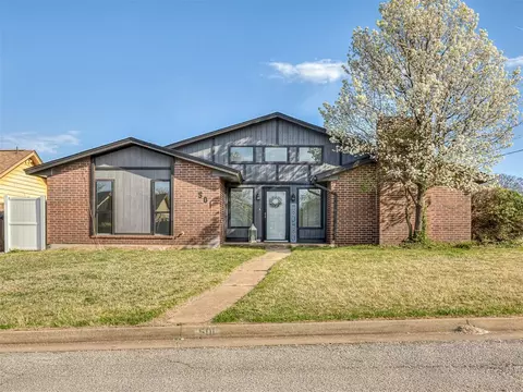 501 NW 140th St, Edmond, OK 73013