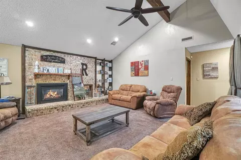 816 Rosehaven Dr, Altus, OK 73521 photo 5