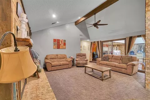 816 Rosehaven Dr, Altus, OK 73521 photo 8