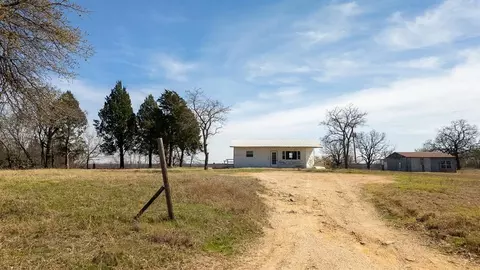 36266 E 120 Rd, Wewoka, OK 74884
