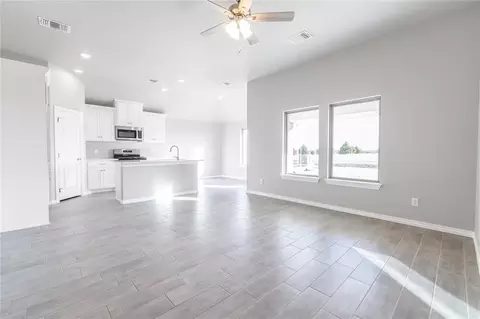 2236 NW 170th St, Edmond, OK 73012